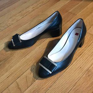 Women's Black Leather Shoes